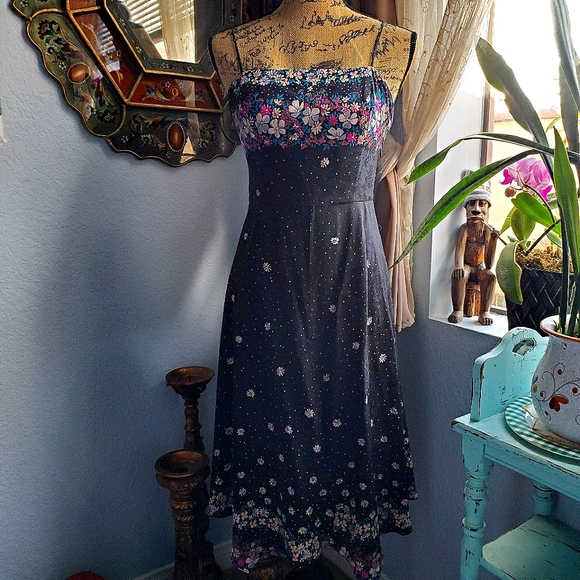 Betsy Johnson Dress - Picture 1 of 12